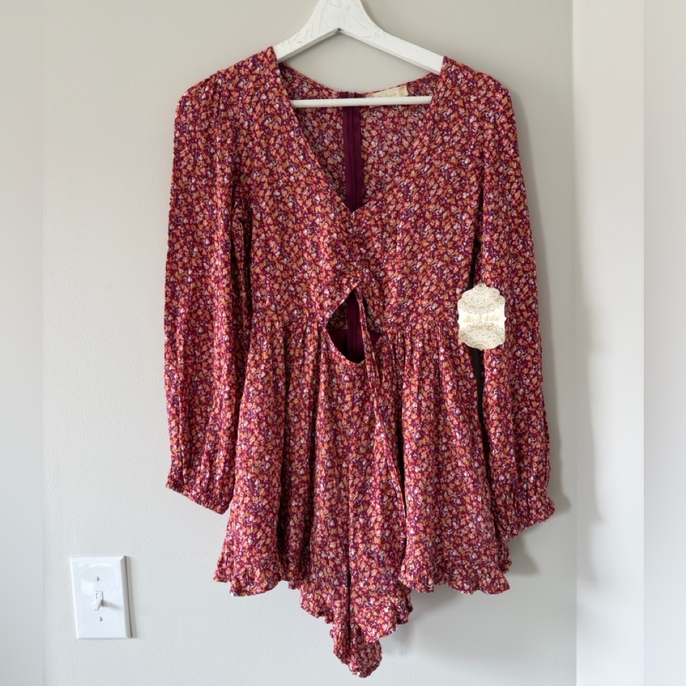 Floral V-Neck Long Sleeve romper